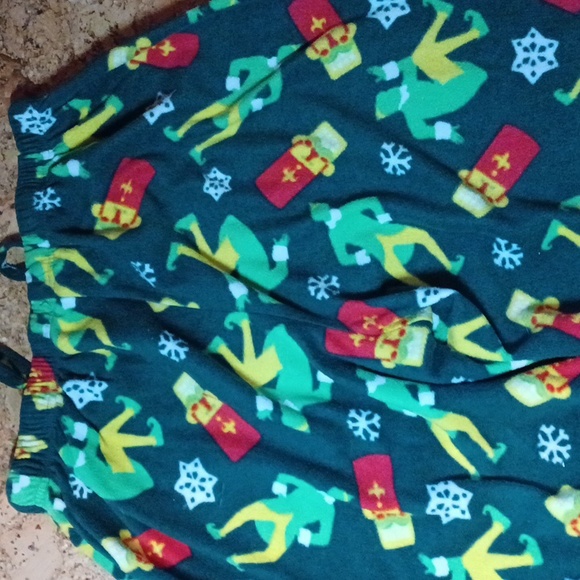 *3 FOR $20 ITEM* Elf Fleece Pajama Pants, Size M - Picture 5 of 5